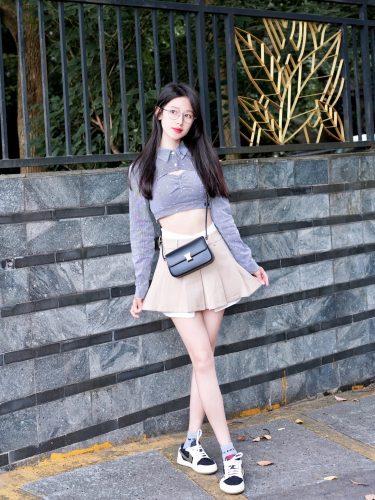 조던 1 x 트래비스 스캇 레트로 로우 OG SP 미디움 올리브 DZ4137-106 photo review