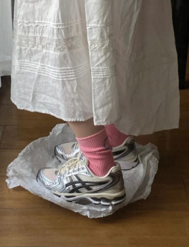 【🔥이달의 핫 아이템】Asics Gel-Kayano 14  아웃도어 기능 Y2K 빈티지 스트리트 블랙 화이트 실버 1201A019-108 photo review
